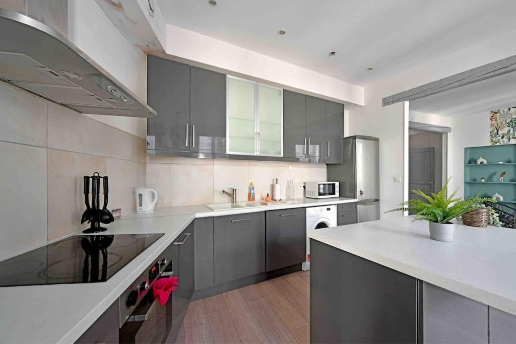 Pops Flat - Parking Prive Gratuit - Wi-fi - Ac Clim Appartement Avignon